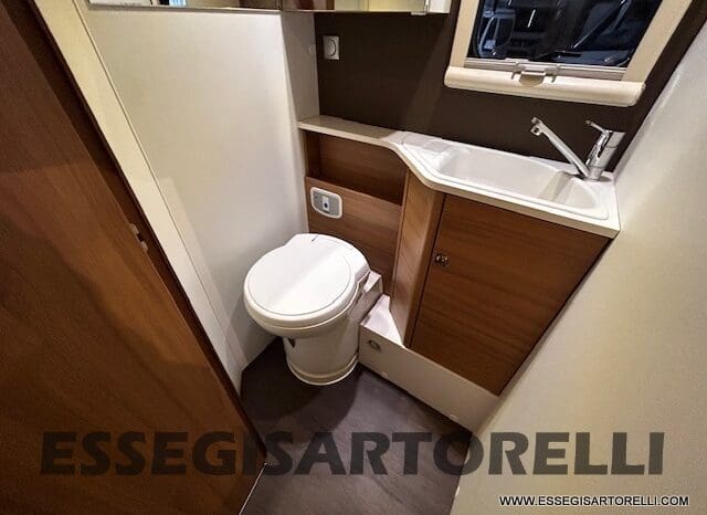 ADRIA MATRIX M 670 SL GEMELLI 165 CV POWER 12/2017 KM 28.328 UNIPRO DOPPIO CLIMA SAT FULL pieno