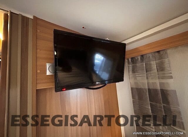 ADRIA MATRIX M 670 SL GEMELLI 165 CV POWER 12/2017 KM 28.328 UNIPRO DOPPIO CLIMA SAT FULL pieno