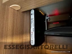 ADRIA MATRIX M 670 SL GEMELLI 165 CV POWER 12/2017 KM 28.328 UNIPRO DOPPIO CLIMA SAT FULL pieno