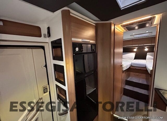 ADRIA MATRIX M 670 SL GEMELLI 165 CV POWER 12/2017 KM 28.328 UNIPRO DOPPIO CLIMA SAT FULL pieno