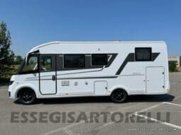 ADRIA SONIC PLUS 700 SL GARAGE LETTI GEMELLI GAMMA 2025 FARI LED E UCONNECT 10″ pieno