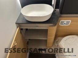 ADRIA SONIC PLUS 700 DL GARAGE 140 cv letti gemelli GAMMA 2025 FACE TO FACE AUTOMATICO pieno