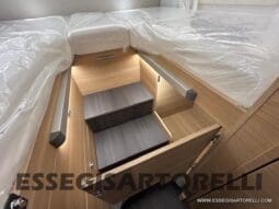 ADRIA SONIC PLUS 700 DL GARAGE 140 cv letti gemelli GAMMA 2025 FACE TO FACE AUTOMATICO pieno