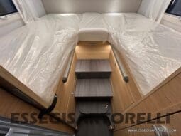 ADRIA SONIC PLUS 700 DL GARAGE 140 cv letti gemelli GAMMA 2025 FACE TO FACE AUTOMATICO pieno