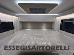 ADRIA SONIC PLUS 700 DL GARAGE 140 cv letti gemelli GAMMA 2025 FACE TO FACE AUTOMATICO pieno