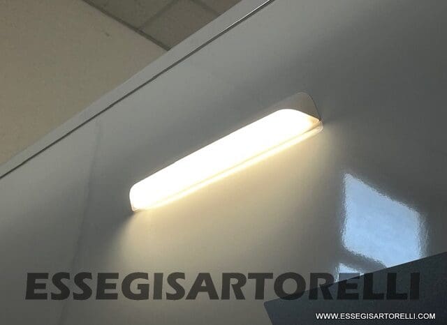 ADRIA SONIC PLUS 700 DL GARAGE 140 cv letti gemelli GAMMA 2025 FACE TO FACE AUTOMATICO pieno