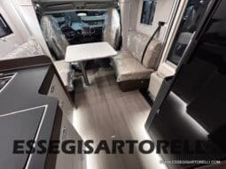 ADRIA MATRIX SUPREME EDITION M 670 DC LETTO NAUTICO E BASCULANTE pieno