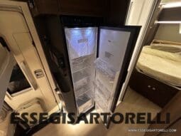 ADRIA MATRIX SUPREME EDITION M 670 DC LETTO NAUTICO E BASCULANTE pieno