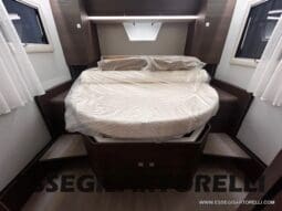 ADRIA MATRIX SUPREME EDITION M 670 DC LETTO NAUTICO E BASCULANTE pieno