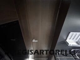 ADRIA MATRIX SUPREME EDITION M 670 DC LETTO NAUTICO E BASCULANTE pieno
