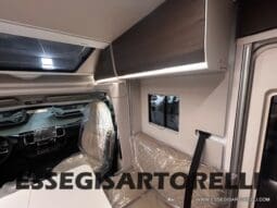 ADRIA MATRIX SUPREME EDITION M 670 DC LETTO NAUTICO E BASCULANTE pieno