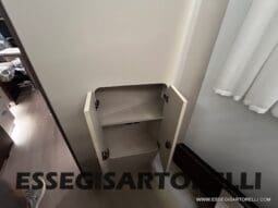 ADRIA MATRIX SUPREME EDITION M 670 DC LETTO NAUTICO E BASCULANTE pieno