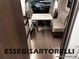 ADRIA MATRIX SUPREME EDITION M 670 DC LETTO NAUTICO E BASCULANTE pieno