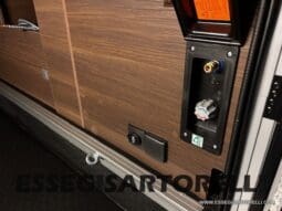 ADRIA MATRIX SUPREME EDITION M 670 DC LETTO NAUTICO E BASCULANTE pieno