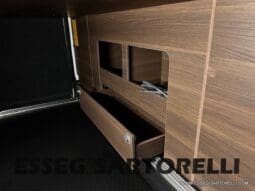 ADRIA MATRIX SUPREME EDITION M 670 DC LETTO NAUTICO E BASCULANTE pieno