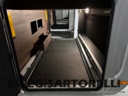 ADRIA MATRIX SUPREME EDITION M 670 DC LETTO NAUTICO E BASCULANTE pieno
