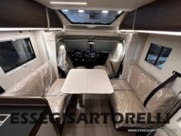 ADRIA MATRIX SUPREME EDITION M 670 DC LETTO NAUTICO E BASCULANTE pieno