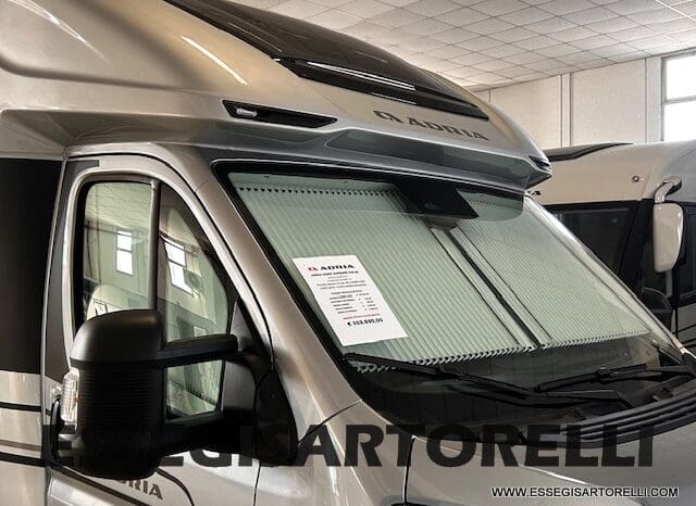 ADRIA MATRIX SUPREME EDITION M 670 DC LETTO NAUTICO E BASCULANTE pieno