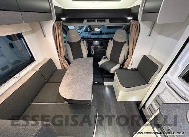 CHAUSSON TITANIUM 627 170 CV AUTOMATICO GEMELLI 699 CM 12/2024 KM 4.900 pieno