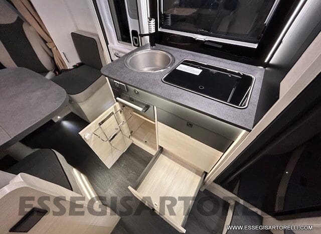 CHAUSSON TITANIUM 627 170 CV AUTOMATICO GEMELLI 699 CM 12/2024 KM 4.900 pieno