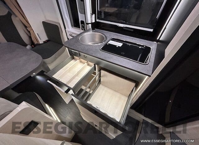 CHAUSSON TITANIUM 627 170 CV AUTOMATICO GEMELLI 699 CM 12/2024 KM 4.900 pieno