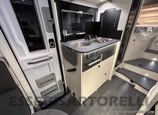 CHAUSSON TITANIUM 627 170 CV AUTOMATICO GEMELLI 699 CM 12/2024 KM 4.900 pieno