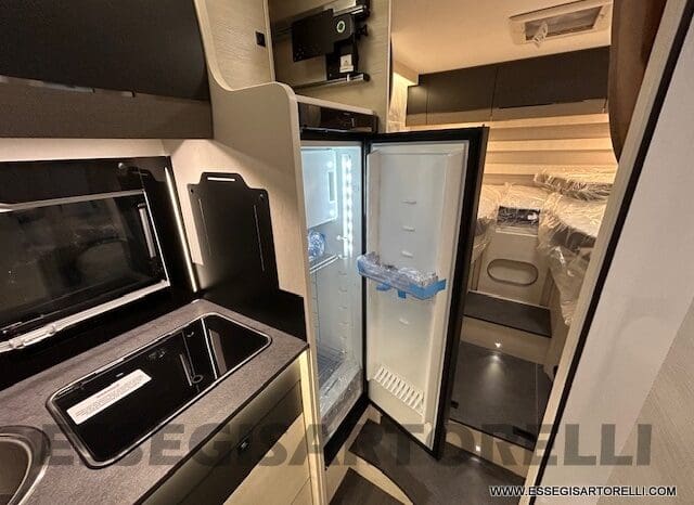 CHAUSSON TITANIUM 627 170 CV AUTOMATICO GEMELLI 699 CM 12/2024 KM 4.900 pieno