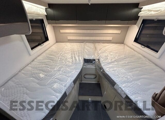 CHAUSSON TITANIUM 627 170 CV AUTOMATICO GEMELLI 699 CM 12/2024 KM 4.900 pieno