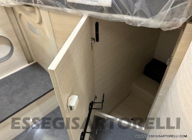 CHAUSSON TITANIUM 627 170 CV AUTOMATICO GEMELLI 699 CM 12/2024 KM 4.900 pieno