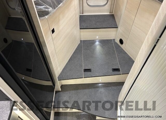 CHAUSSON TITANIUM 627 170 CV AUTOMATICO GEMELLI 699 CM 12/2024 KM 4.900 pieno