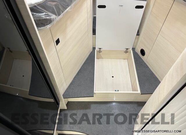 CHAUSSON TITANIUM 627 170 CV AUTOMATICO GEMELLI 699 CM 12/2024 KM 4.900 pieno