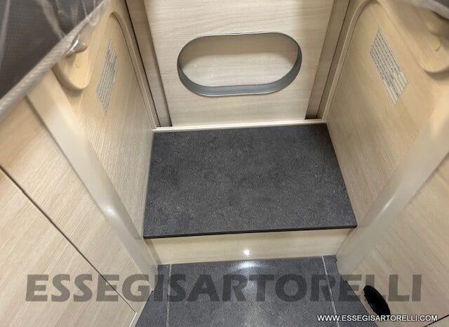 CHAUSSON TITANIUM 627 170 CV AUTOMATICO GEMELLI 699 CM 12/2024 KM 4.900 pieno