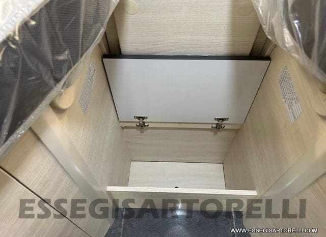 CHAUSSON TITANIUM 627 170 CV AUTOMATICO GEMELLI 699 CM 12/2024 KM 4.900 pieno