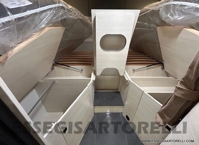 CHAUSSON TITANIUM 627 170 CV AUTOMATICO GEMELLI 699 CM 12/2024 KM 4.900 pieno
