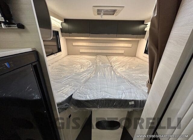 CHAUSSON TITANIUM 627 170 CV AUTOMATICO GEMELLI 699 CM 12/2024 KM 4.900 pieno