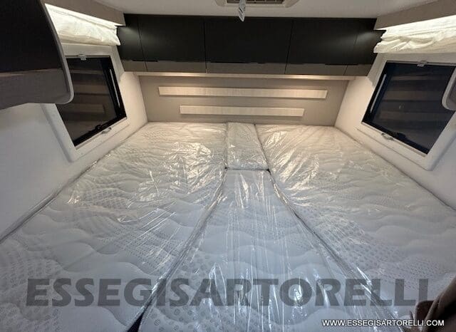 CHAUSSON TITANIUM 627 170 CV AUTOMATICO GEMELLI 699 CM 12/2024 KM 4.900 pieno