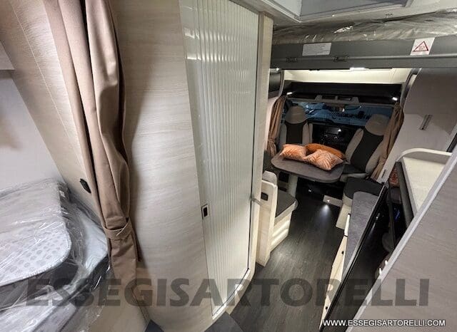 CHAUSSON TITANIUM 627 170 CV AUTOMATICO GEMELLI 699 CM 12/2024 KM 4.900 pieno