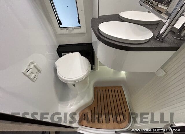 CHAUSSON TITANIUM 627 170 CV AUTOMATICO GEMELLI 699 CM 12/2024 KM 4.900 pieno