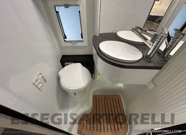 CHAUSSON TITANIUM 627 170 CV AUTOMATICO GEMELLI 699 CM 12/2024 KM 4.900 pieno