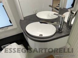 CHAUSSON TITANIUM 627 170 CV AUTOMATICO GEMELLI 699 CM 12/2024 KM 4.900 pieno