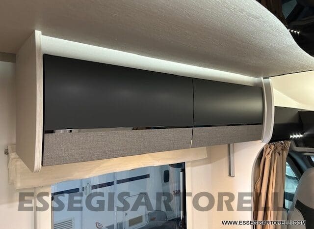 CHAUSSON TITANIUM 627 170 CV AUTOMATICO GEMELLI 699 CM 12/2024 KM 4.900 pieno