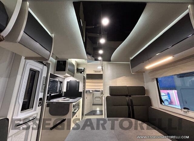 CHAUSSON TITANIUM 627 170 CV AUTOMATICO GEMELLI 699 CM 12/2024 KM 4.900 pieno