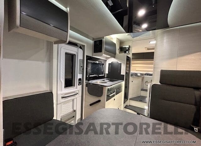 CHAUSSON TITANIUM 627 170 CV AUTOMATICO GEMELLI 699 CM 12/2024 KM 4.900 pieno