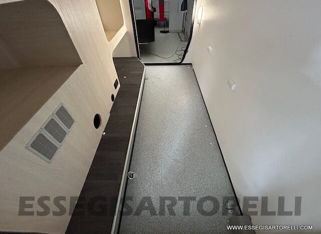 CHAUSSON TITANIUM 627 170 CV AUTOMATICO GEMELLI 699 CM 12/2024 KM 4.900 pieno