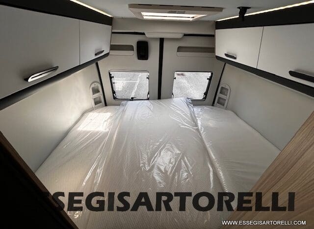 ADRIA V 60 SP TENT TOP CAMPER PURO TRUMA DIESEL 599 CM pieno