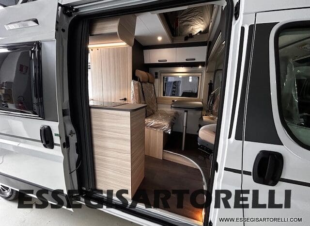 ADRIA V 60 SP TENT TOP CAMPER PURO TRUMA DIESEL 599 CM pieno