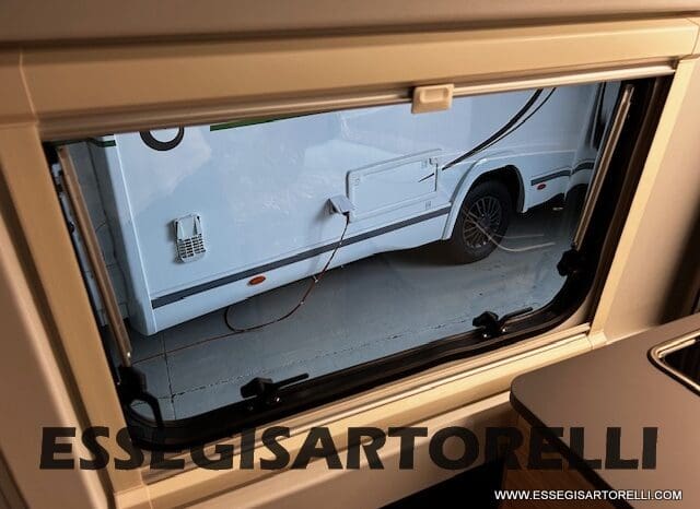 ADRIA V 60 SP TENT TOP CAMPER PURO TRUMA DIESEL 599 CM pieno