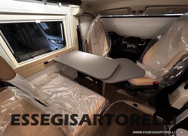 ADRIA V 60 SP TENT TOP CAMPER PURO TRUMA DIESEL 599 CM pieno