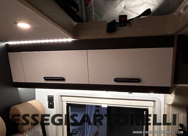 ADRIA V 60 SP TENT TOP CAMPER PURO TRUMA DIESEL 599 CM pieno