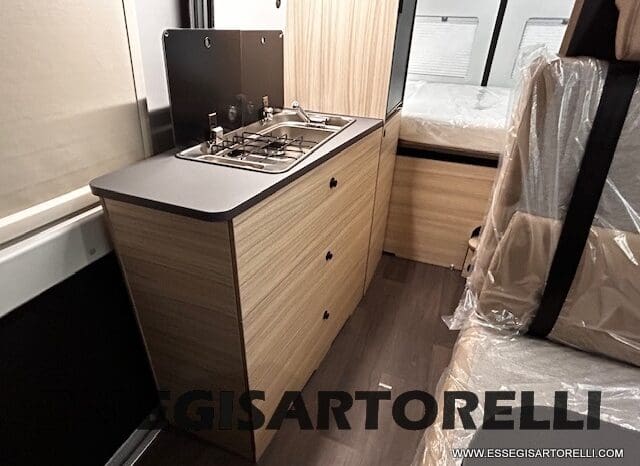 ADRIA V 60 SP TENT TOP CAMPER PURO TRUMA DIESEL 599 CM pieno